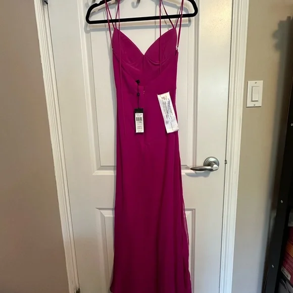 Size 4 BCBG Max Azria Rosabelle maxi dress NWT - Picture 5 of 5